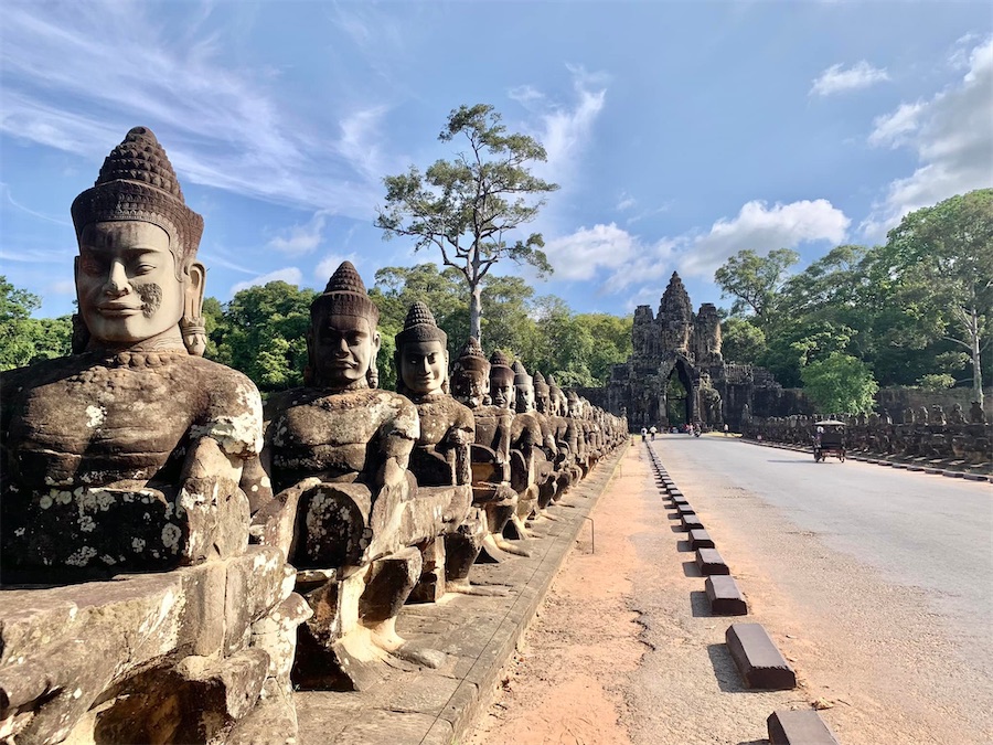 Angkor, porte du temple royal