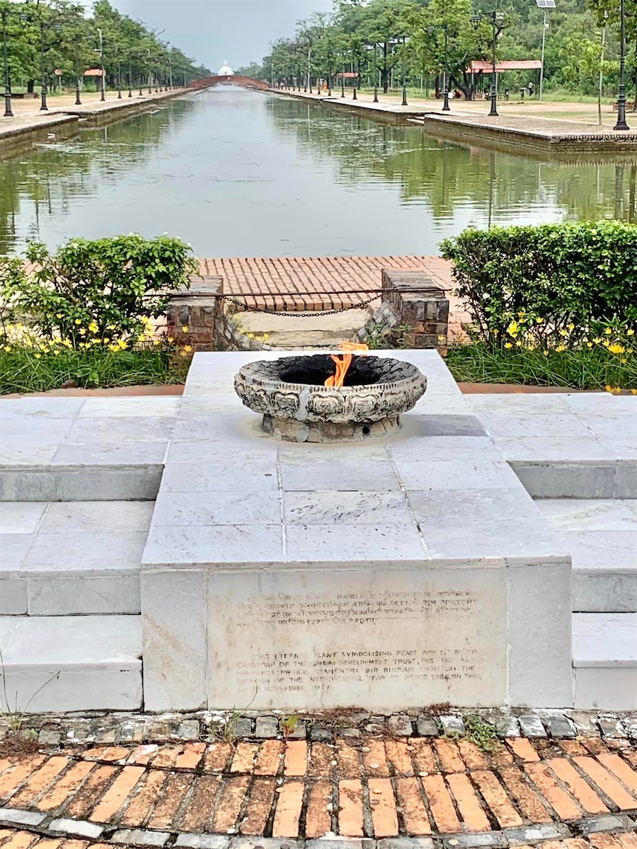 Lumbini, flamme de la paix éternelle