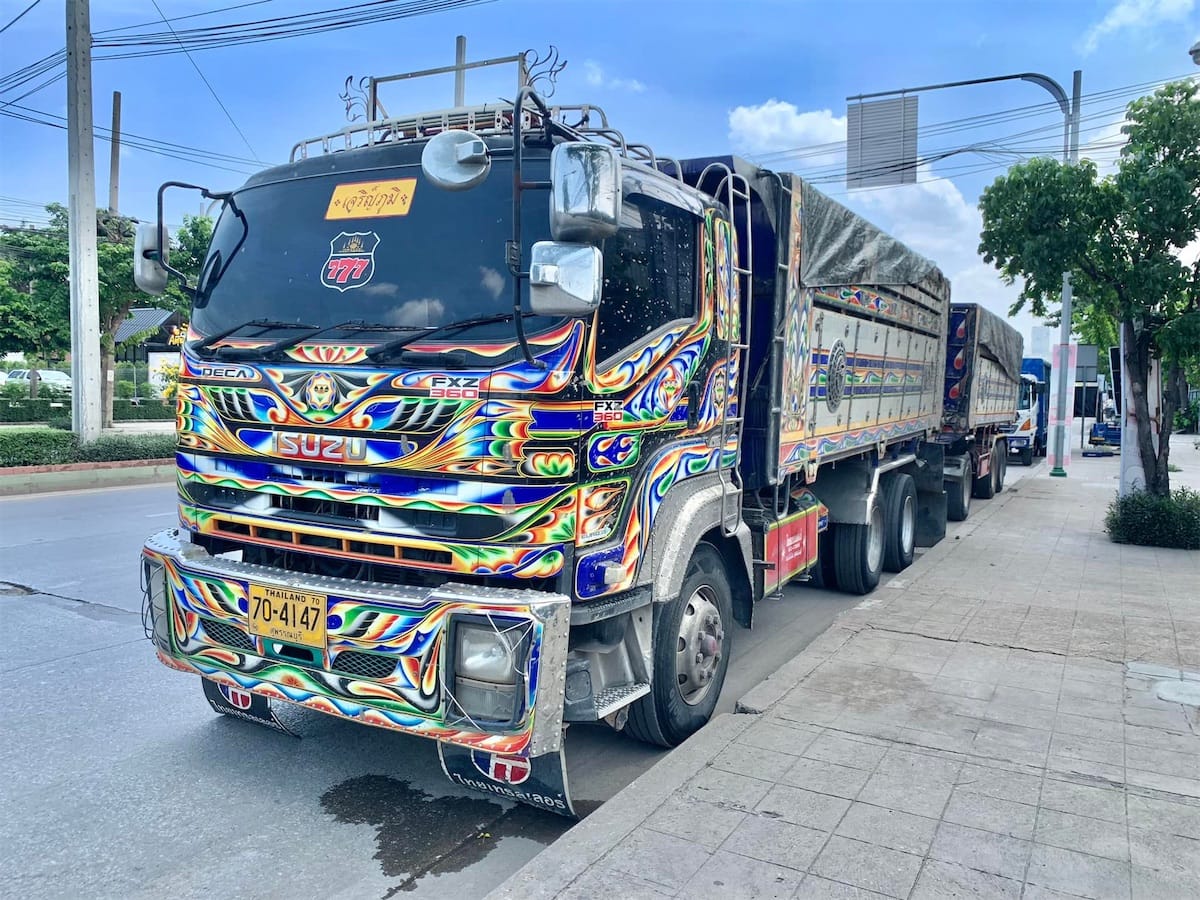 Poubelles de tri sélectif à Bangkok