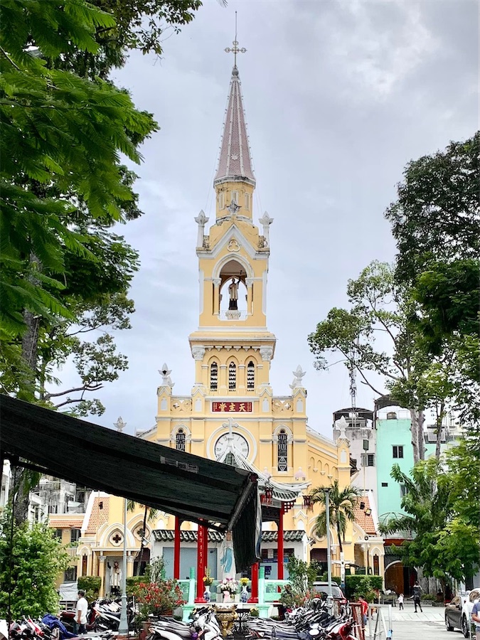 Hô-Chi-Minh-Ville, Cathédrale